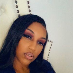 Meet your Posher, Daria